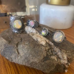 Opalescent Ring Set